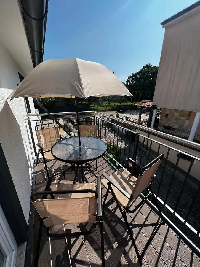 Apartment Stinjan Pula