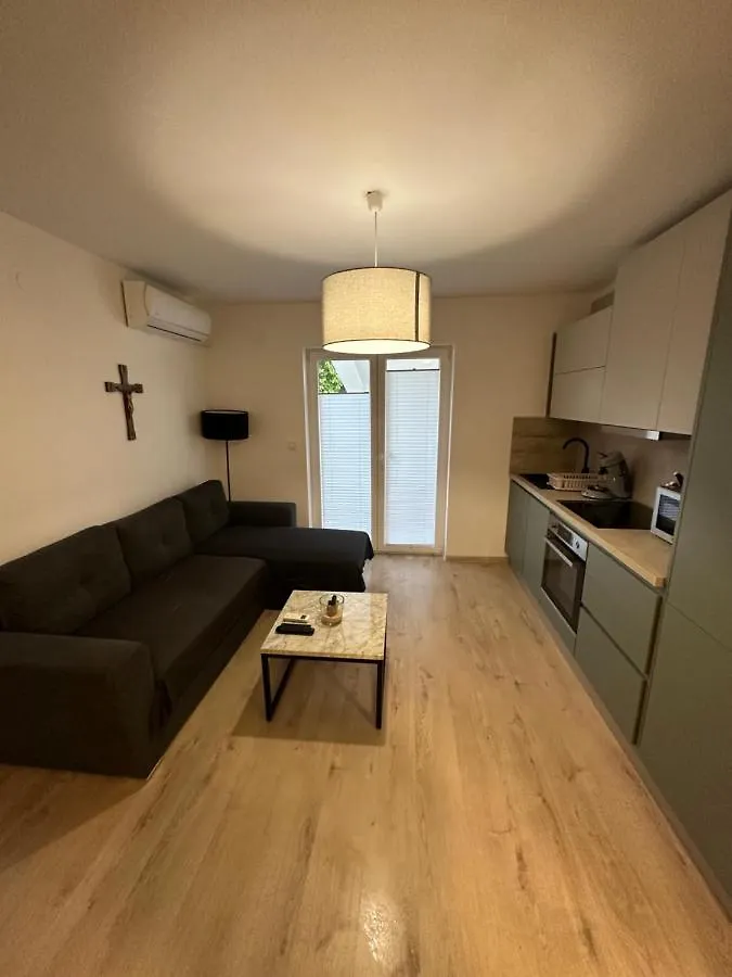 Apartment Stinjan Pula