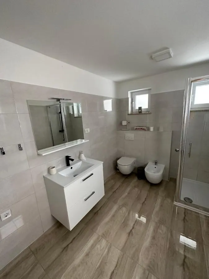 Apartment Stinjan Pula